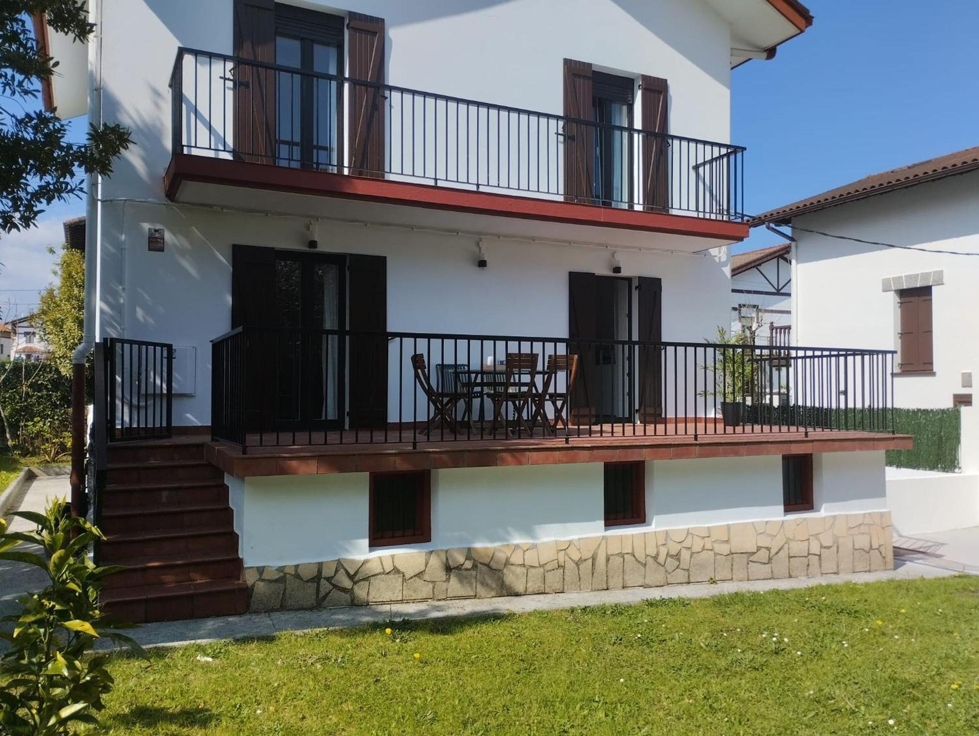 Casa Gaztelu Txiki Villa Irun Eksteriør billede