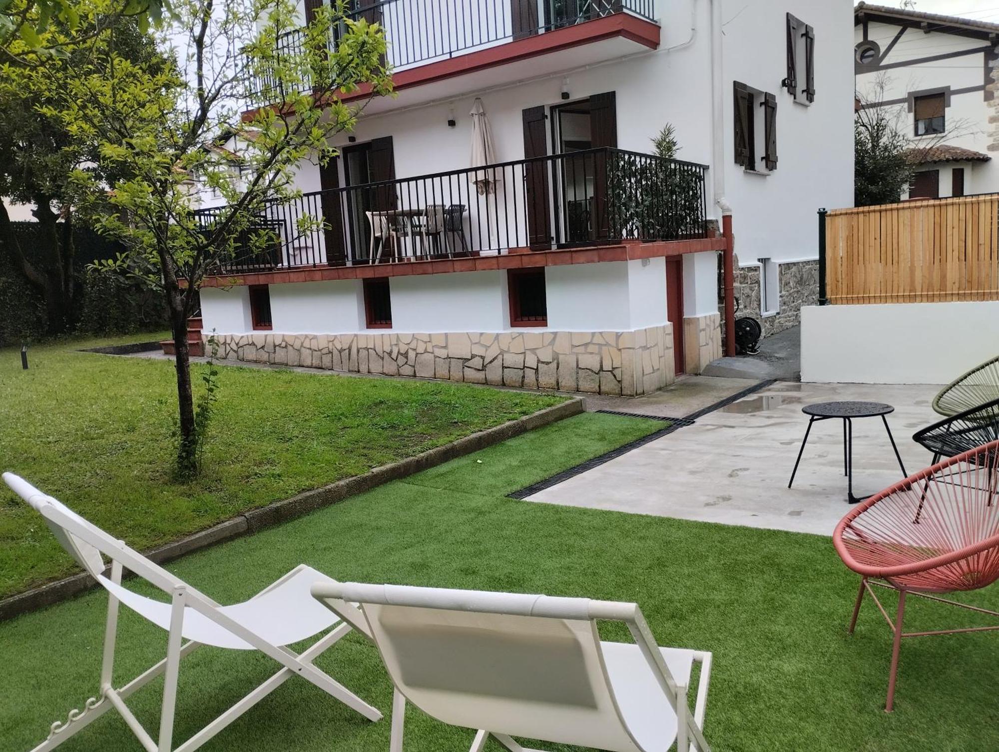 Casa Gaztelu Txiki Villa Irun Eksteriør billede